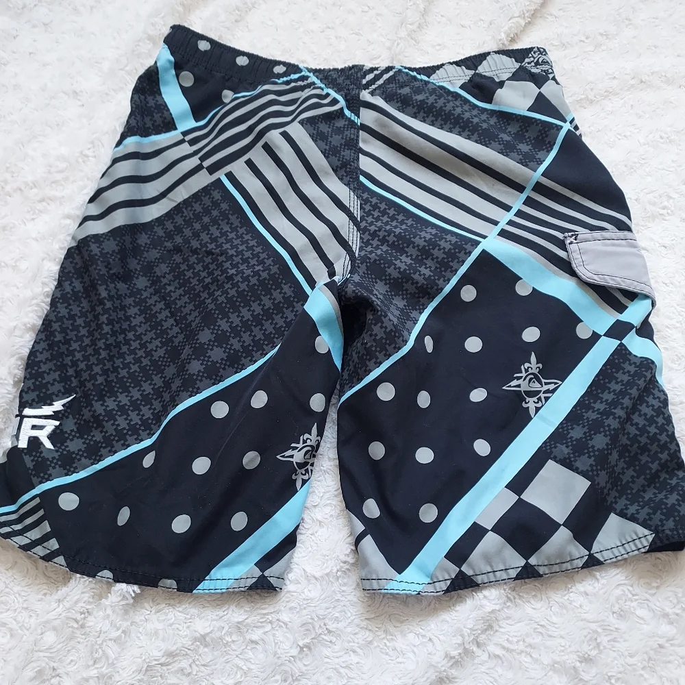 Quiksilver Black Gray Graphic Board Swim Trunk Shorts Surf Beach Pool Vacation